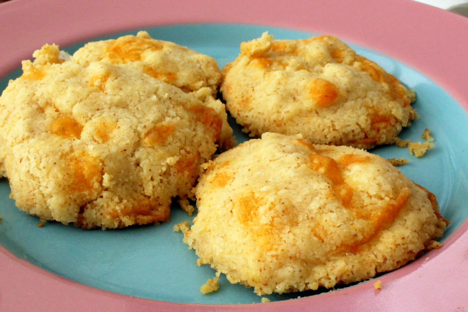 Cheese-Flavored Cookies