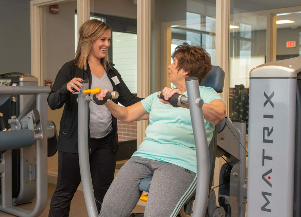 WL2_0002 (1) (1) senior using workout machine